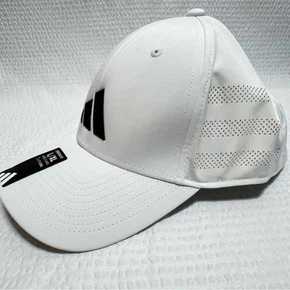 Adidas White and Black Men's Cap - Picture 7 of 7
